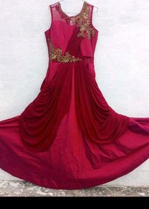 bust 40 Elegant Maroon Gown