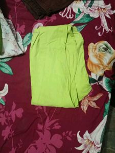 Stylish Green Kurti with leggings💚💚