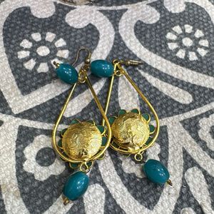 Stunning Green Stone Drop Earrings