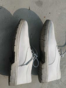 White Lancer School Shoes Size 5