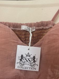 Chic Ruffled Peach Top
