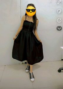 Flowy black Maxi Dress