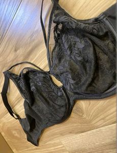 Black Lace Strappy Bra