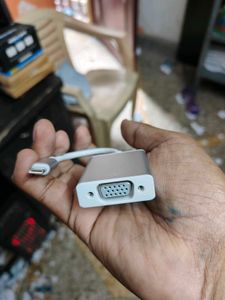 USB-C to VGA Adapter for Laptop and Display