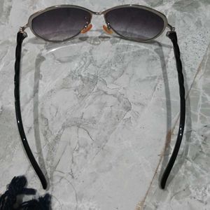 Lot of 3 Sunglasses