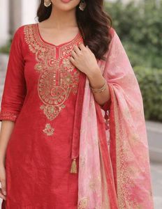 priyo raw silk Red suit