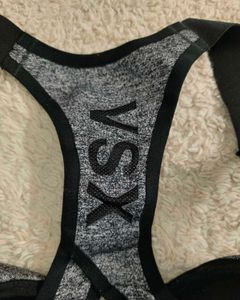 Victoria’s Secret VSX Featherweight Sports Bra