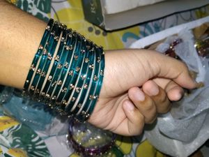 Set of 6 kashmiri Colourful Bangles
