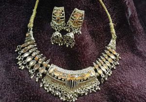 Elegant Necklace & Earring Jewelry Set
