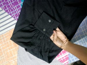 Chic Black Balloon Sleeve Top