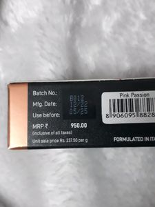 MyGlamm Manish Malhotra Soft Matte Lipstick - Pink