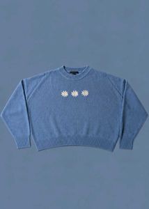POWDER BLUE DAISY EMBROIDERED KNIT SWEATER
