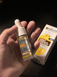 Garnier Bright Complete Booster Serum