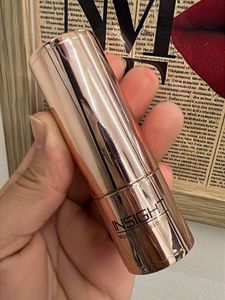 cream contour stick