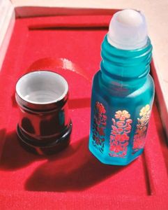 Purple Oud Attar