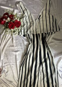 Nasty gal front slit full dress🌸