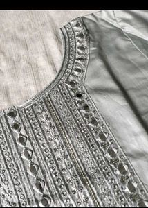 Elegant Grey Kurta Set with Intricate Embroidery