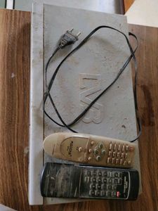 TV set top Reciver with 2 remotes