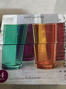 Set of 3 colorful drinking glasses