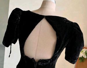 Elegant Black &amp; White Gown🤍🖤
