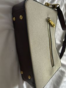 Guess Shoulder Bag