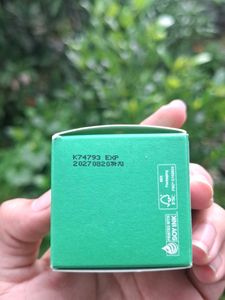 Innisfree volcanic pore clay mask 240 ml