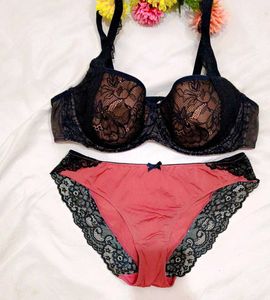 Lace Trimmed Balconette Bra with brief 👍