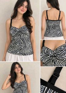 Chic Black & White Abstract Print Tank Top