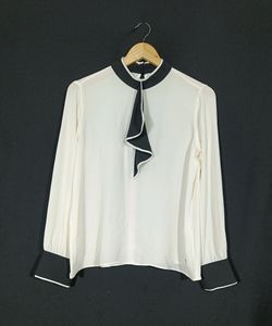 Off White Top (Women)