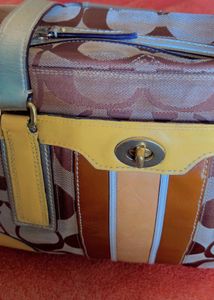 Authentic Vintage Coach Hampton Signature Carryall