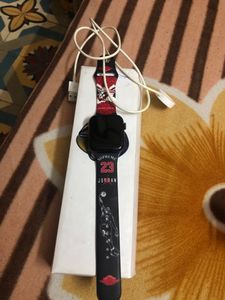 Apple Series 7 With Starap And Charger