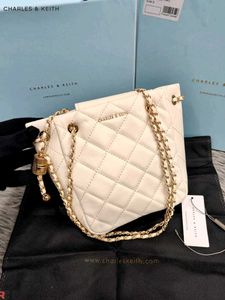 CHARLES & KEITH* ( NO BOX)*BUCKET QUILTED SHOULDER