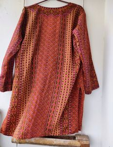 Silk Kurta With Embellishments