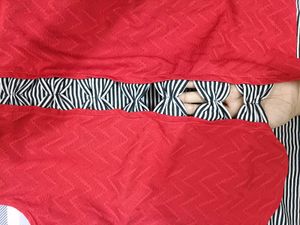 Chic Red Chevron Sleeveless Top