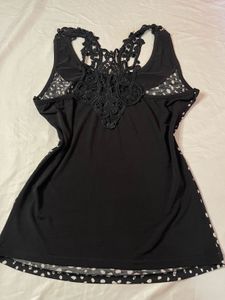Stylish Black &amp; White Polka Dot Top