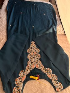 Teal Kurta Set with Intricate Embellishments