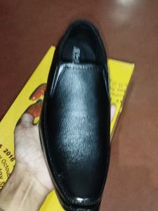Black Leather Formal Shoes