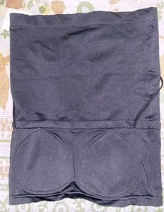 Basic Black Spaghetti Strap Crop Top