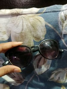 Stylish Round Sunglasses