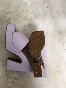 Chic Lavender Slide Sandals