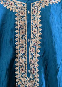 😍Teal Embroidered Kurta😍