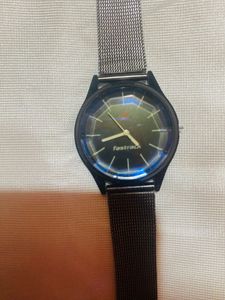 Elegant Silver-Tone Mesh Strap Watch
