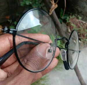 Round Frame Eyeglasses with Case