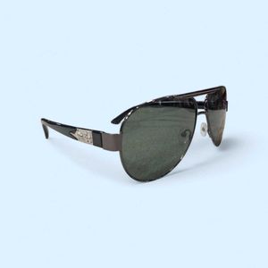Stylish Aviator Sunglasses