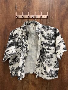 Classy Print Button-Up Cropped Shirt