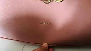Peach Shoulder Bag 💼