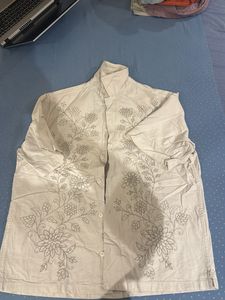 Men's Embroidered Button-Up Shirt