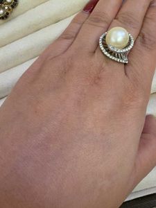 Elegant Pearl &amp; Diamond Ring