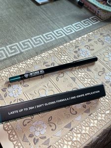 Intense Gel Colored Eye Pencil