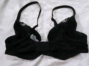 🔥PRICE DROP🔥Victoria's Secret Lingerie Set
